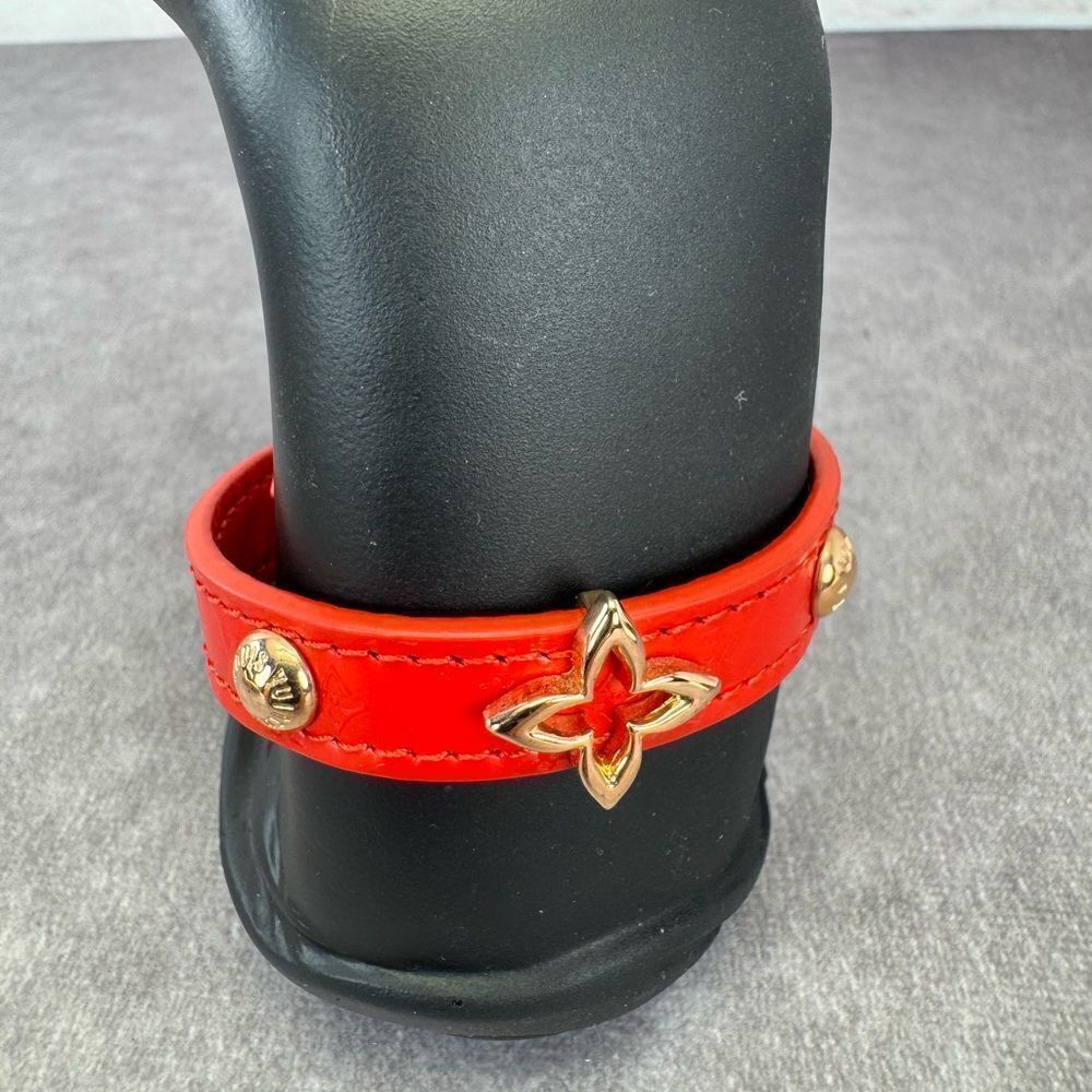 Louis Vuitton Blooming Red Monogram Flower Bracelet M6535 New